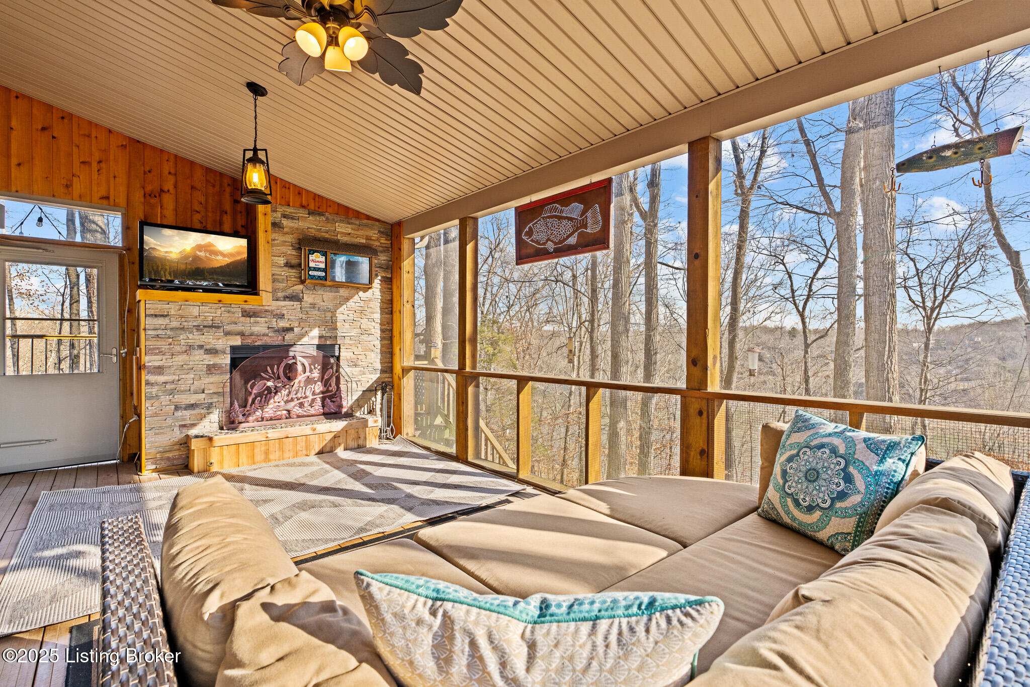 160 Blueberry Hill, Bee Spring, Kentucky image 12