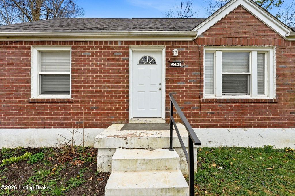 Photo of 1602 Rangeland Rd, Louisville, KY 40219 (MLS # 1713503)