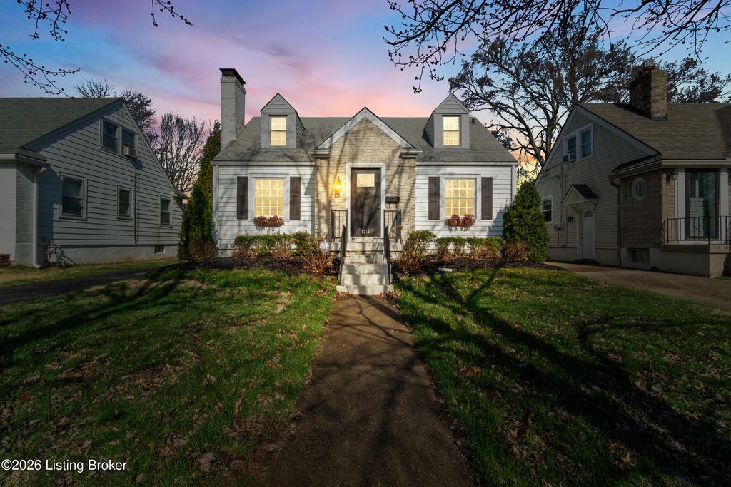 Photo of 4215 Churchill Rd, Louisville, KY 40207 (MLS # 1709623)