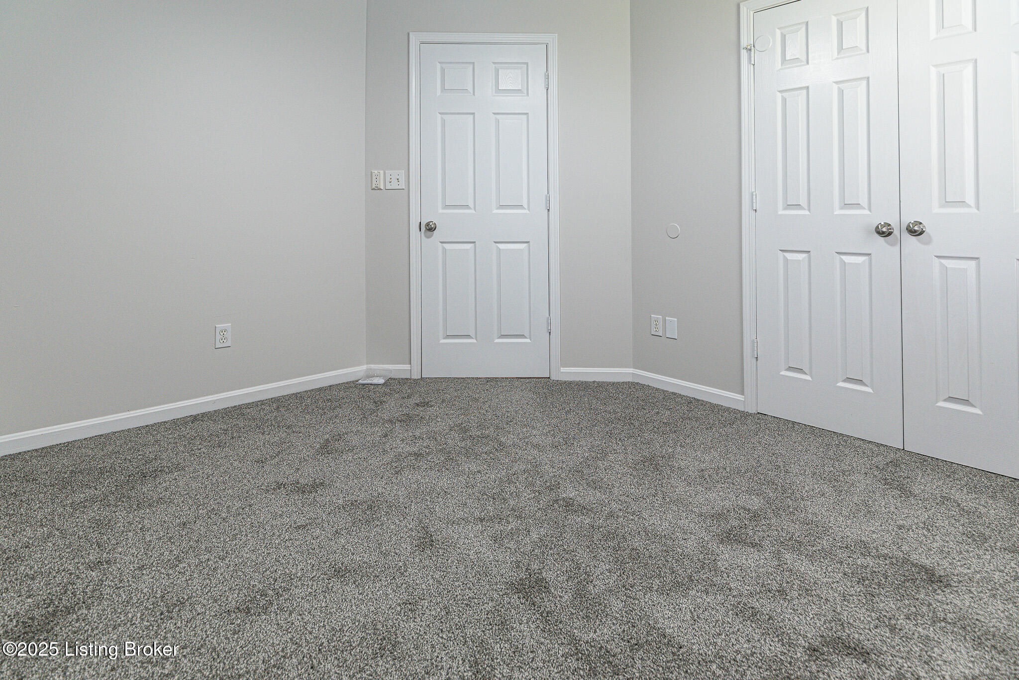 3233 Vermont Ave, Louisville, Kentucky image 19