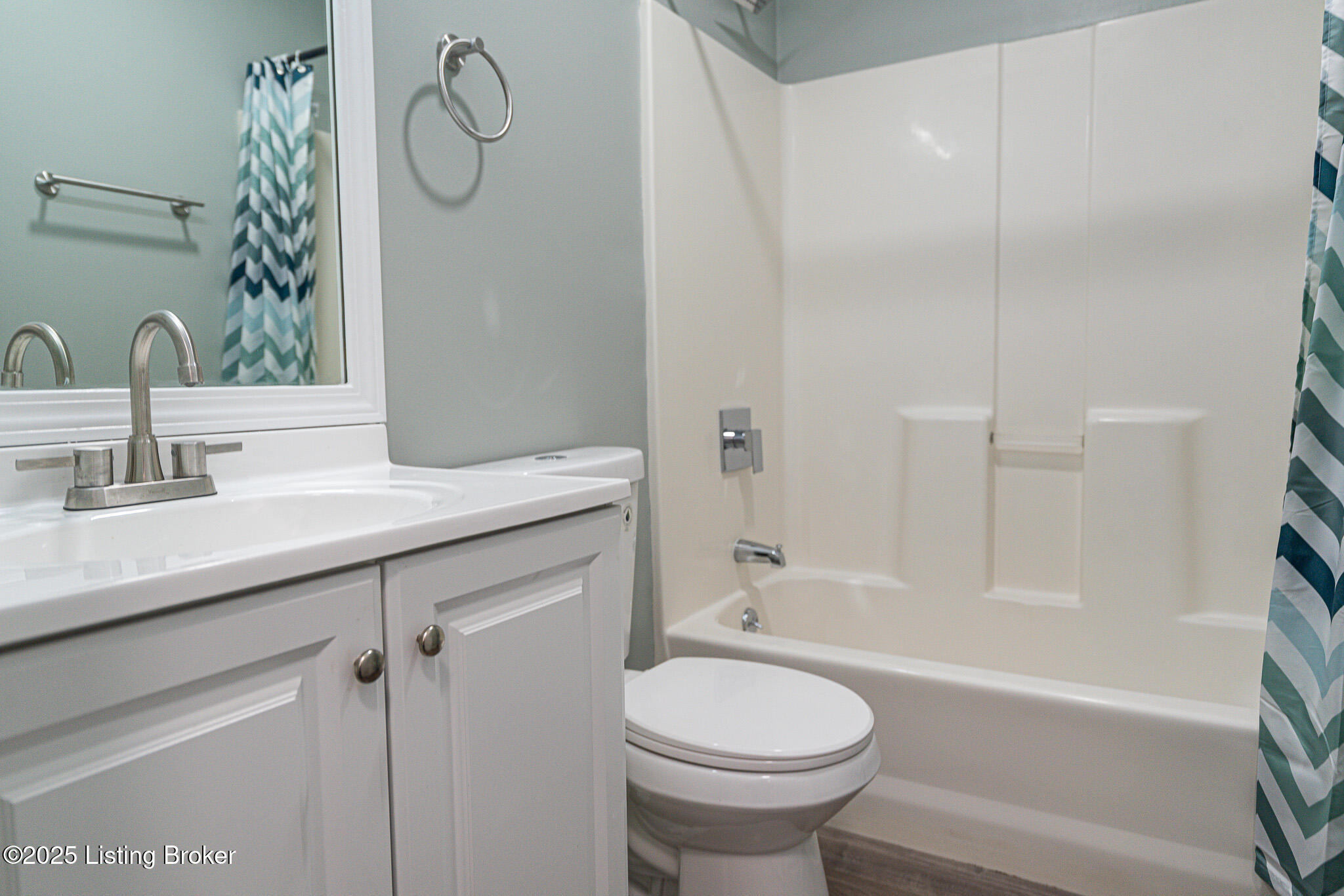3233 Vermont Ave, Louisville, Kentucky image 16