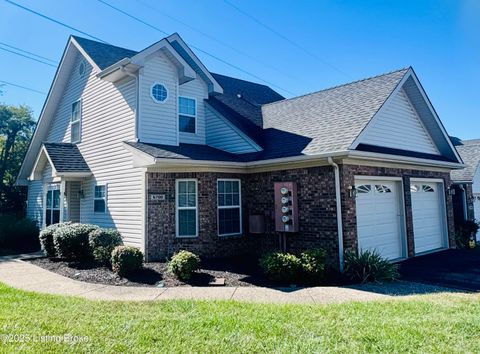 Photo of 6700 Wynde Manor Dr, Louisville, KY 40228 (MLS # 1700874) Photo of 6700 Wynde Manor Dr, Louisville, KY 40228 (MLS # 1700874)