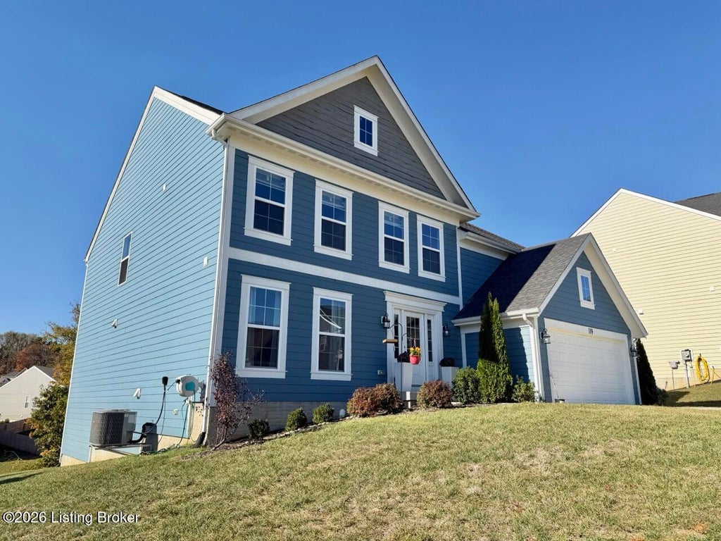 Photo of 119 Black Walnut Ct, Mt Washington, KY 40047 (MLS # 1732778)