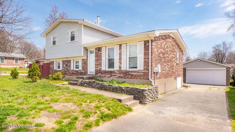 Photo of 6701 Santom Ln, Louisville, KY 40291 (MLS # 1713344)
