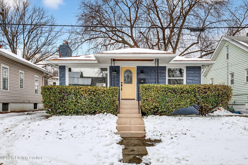 Photo of 663 S Barbee Way, Louisville, KY 40217 (MLS # 1713644)