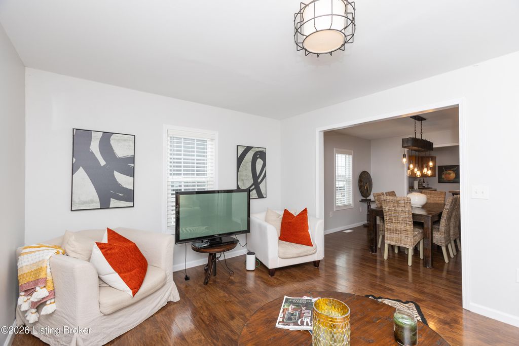 Photo of 226 Fairview St, Pleasureville, KY 40057 (MLS # 1708362)