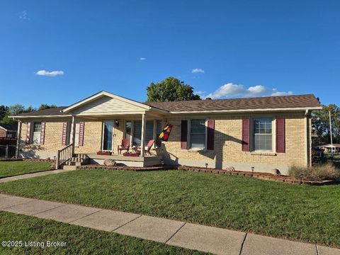 Photo of 4809 Sunday Dr, Louisville, KY 40219 (MLS # 1700002)