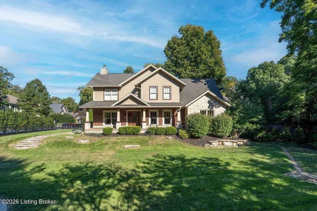Photo of 1902 Dundee Hollow Trail, Louisville, KY 40205 (MLS # 1730369)