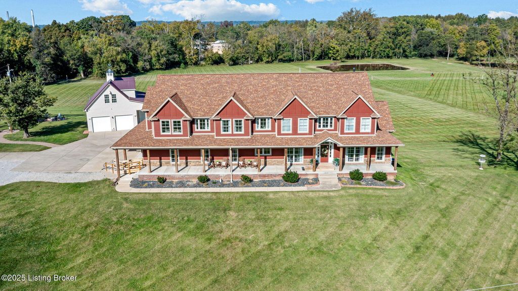 Photo of 13804 1/2 Medora Rd, Louisville, KY 40272 (MLS # 1700381)