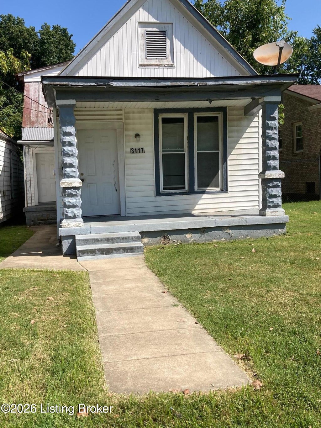 Photo of 3117 W Magnolia Ave, Louisville, KY 40211 (MLS # 1727317)