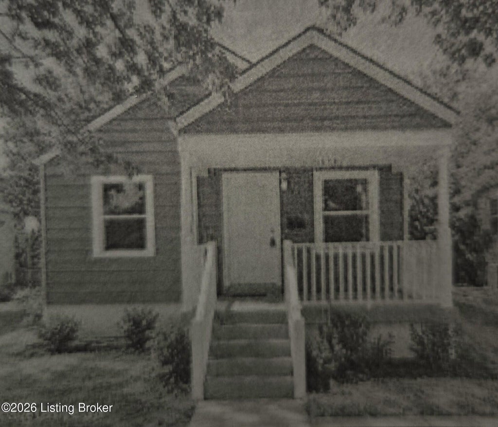 Photo of 1272 Weller Ave, Louisville, KY 40208 (MLS # 1733084)