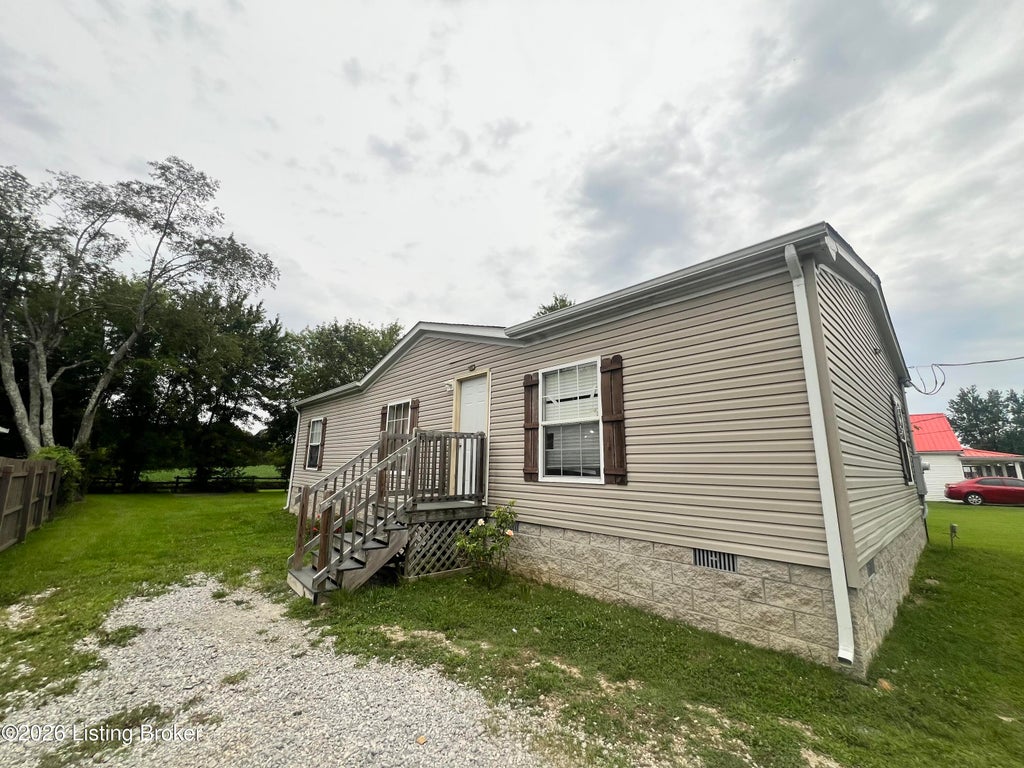 Photo of 407 N Patterson St, Clarkson, KY 42726 (MLS # 1724891)