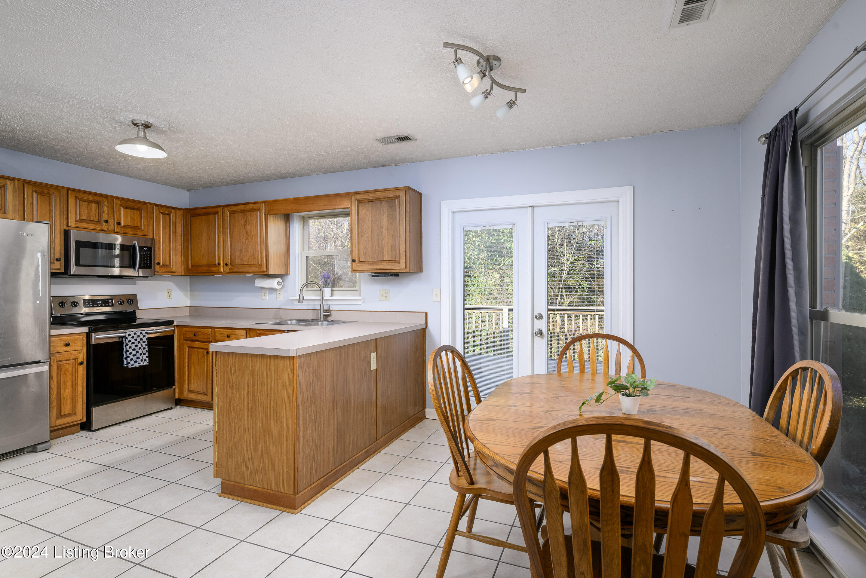 1335 NE Grace St, Corydon, Indiana image 6