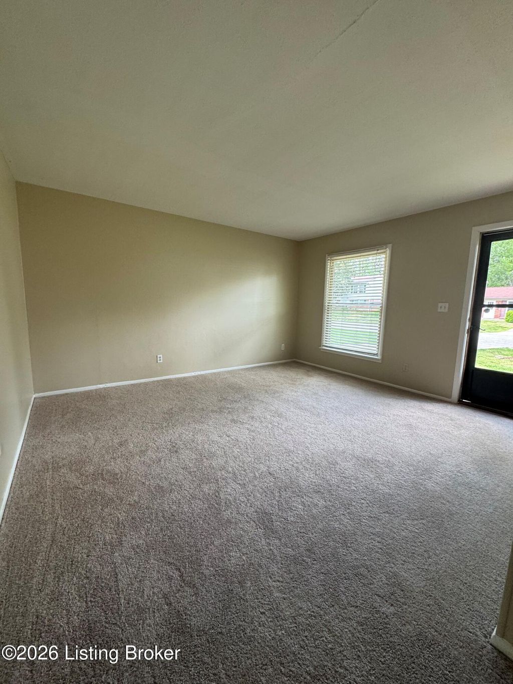 Photo of 6712 Barfield Rd, Louisville, KY 40258 (MLS # 1714318)