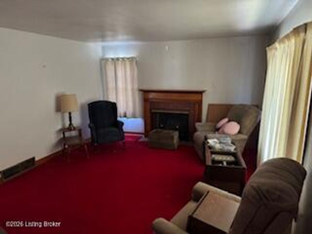 Photo of 5004 Miles Ln, Louisville, KY 40219 (MLS # 1717744)