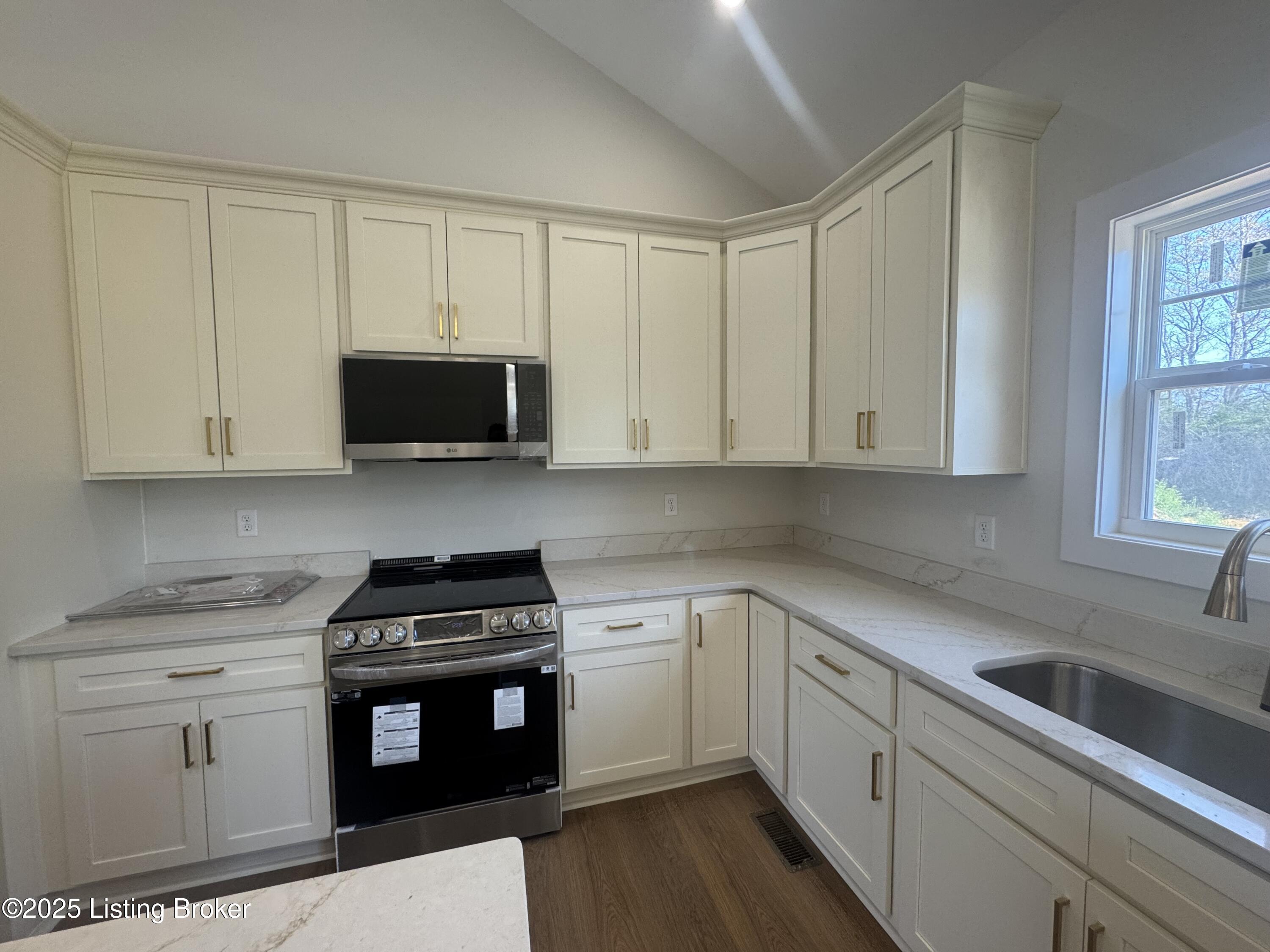 236 Wild Deer Dr, Elizabethtown, Pennsylvania image 11
