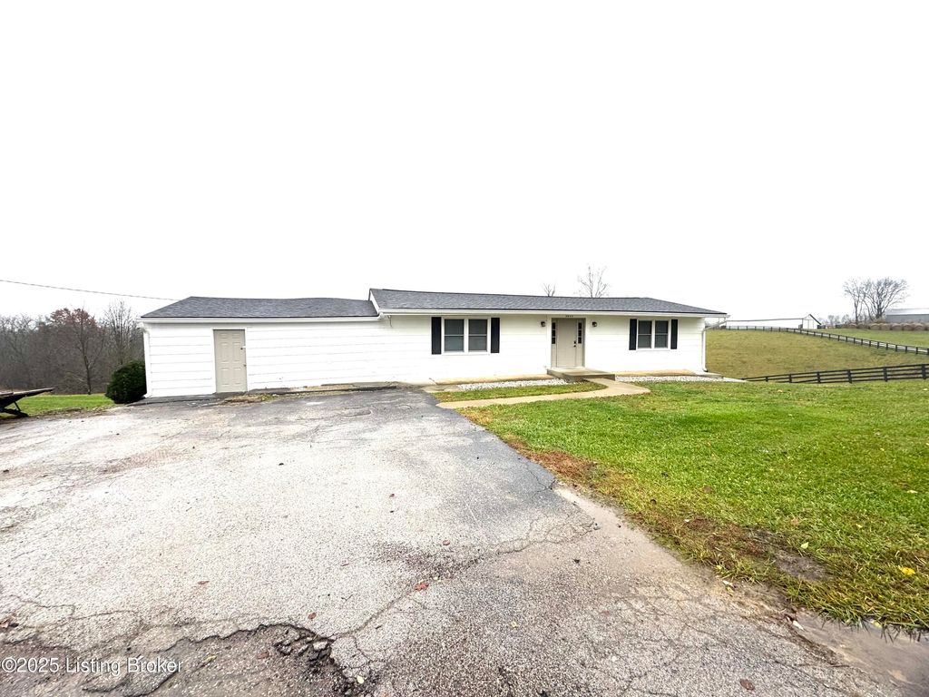 Photo of 9909 Mount Eden Rd, Waddy, KY 40076 (MLS # 1705916)