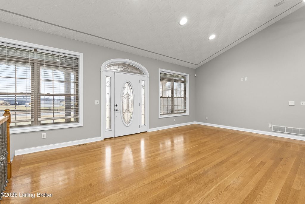 Photo of 97 Saint John Church Rd, Elizabethtown, KY 42701 (MLS # 1712969)