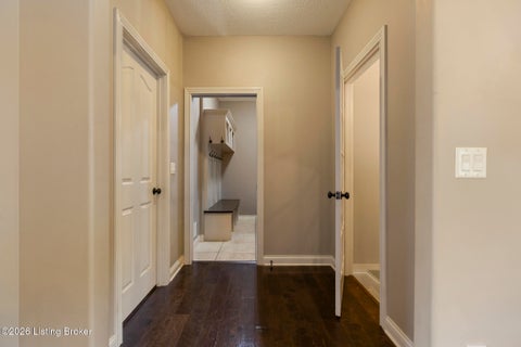 Tiny photo for 4063 Viewcrest Loop, Floyds Knobs, IN 47119 (MLS # 1730261)