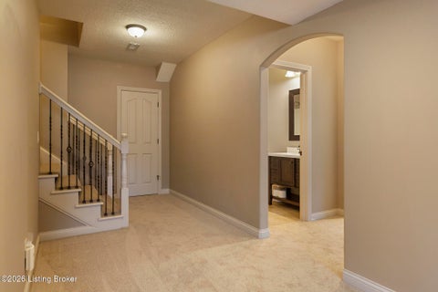 Tiny photo for 4063 Viewcrest Loop, Floyds Knobs, IN 47119 (MLS # 1730261)