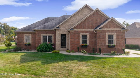 Photo of 4063 Viewcrest Loop, Floyds Knobs, IN 47119 (MLS # 1730261)