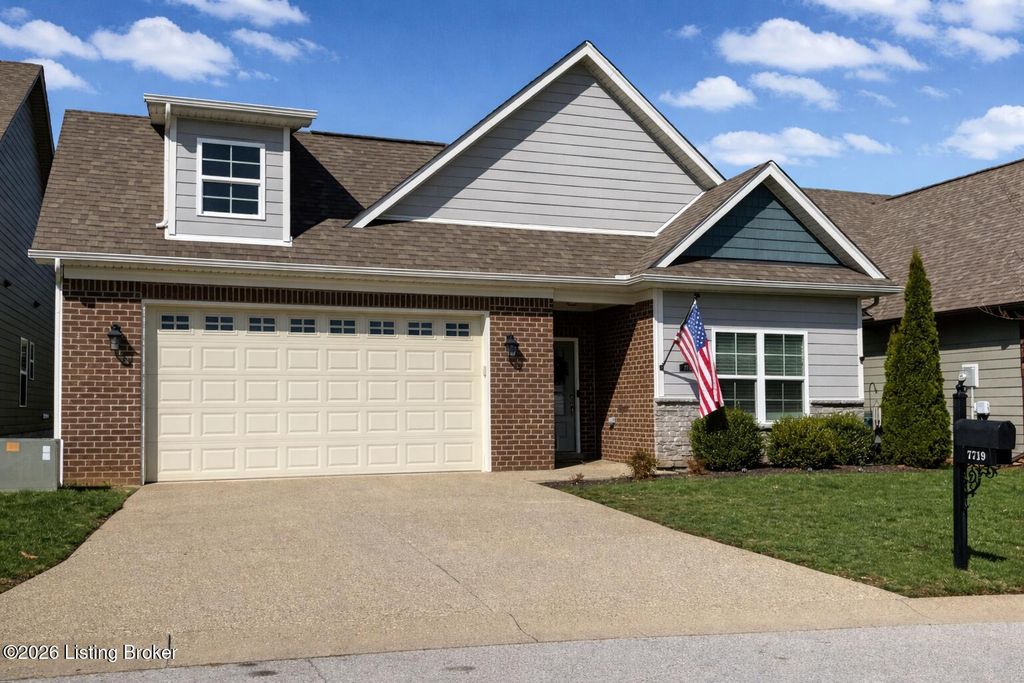 Photo of 7719 Independence Pl, Crestwood, KY 40014 (MLS # 1710171)