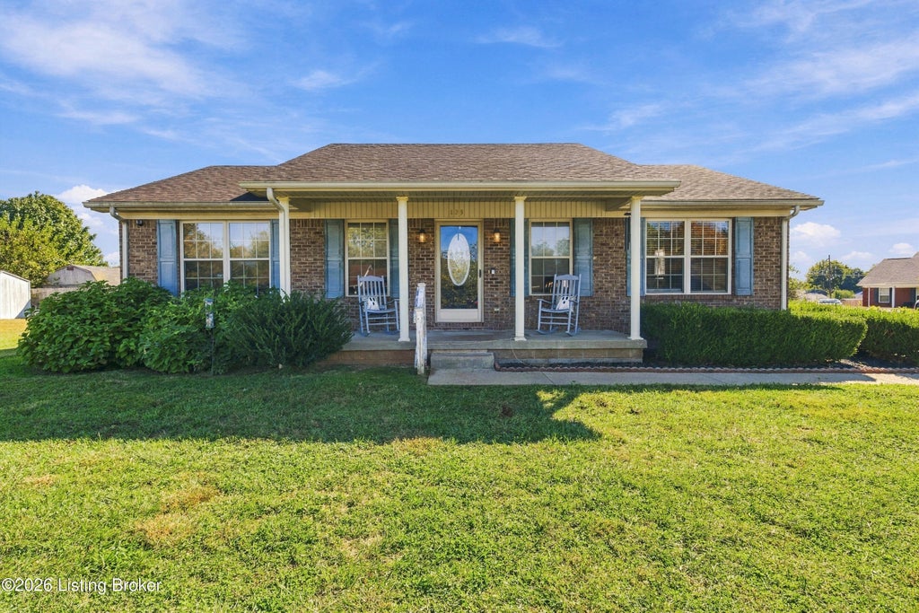 Photo of 123 Kenton Dr, Bardstown, KY 40004 (MLS # 1732564)