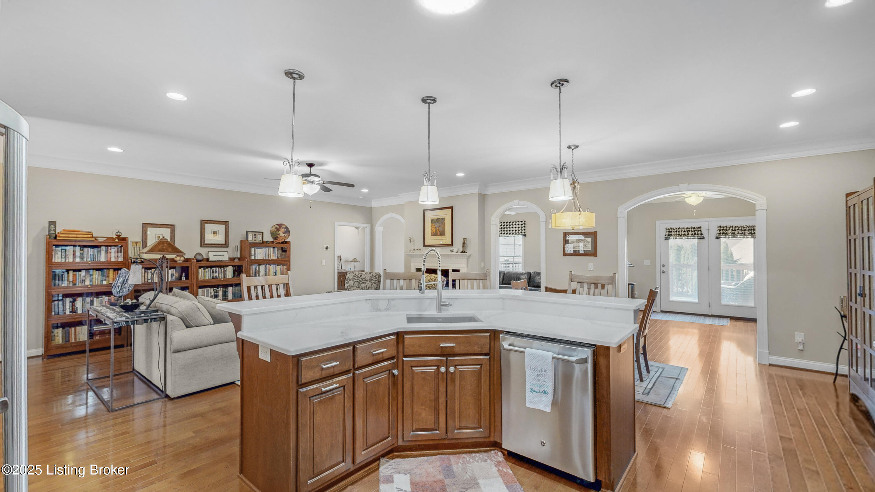 10723 Riva Rd, Louisville, Kentucky image 20