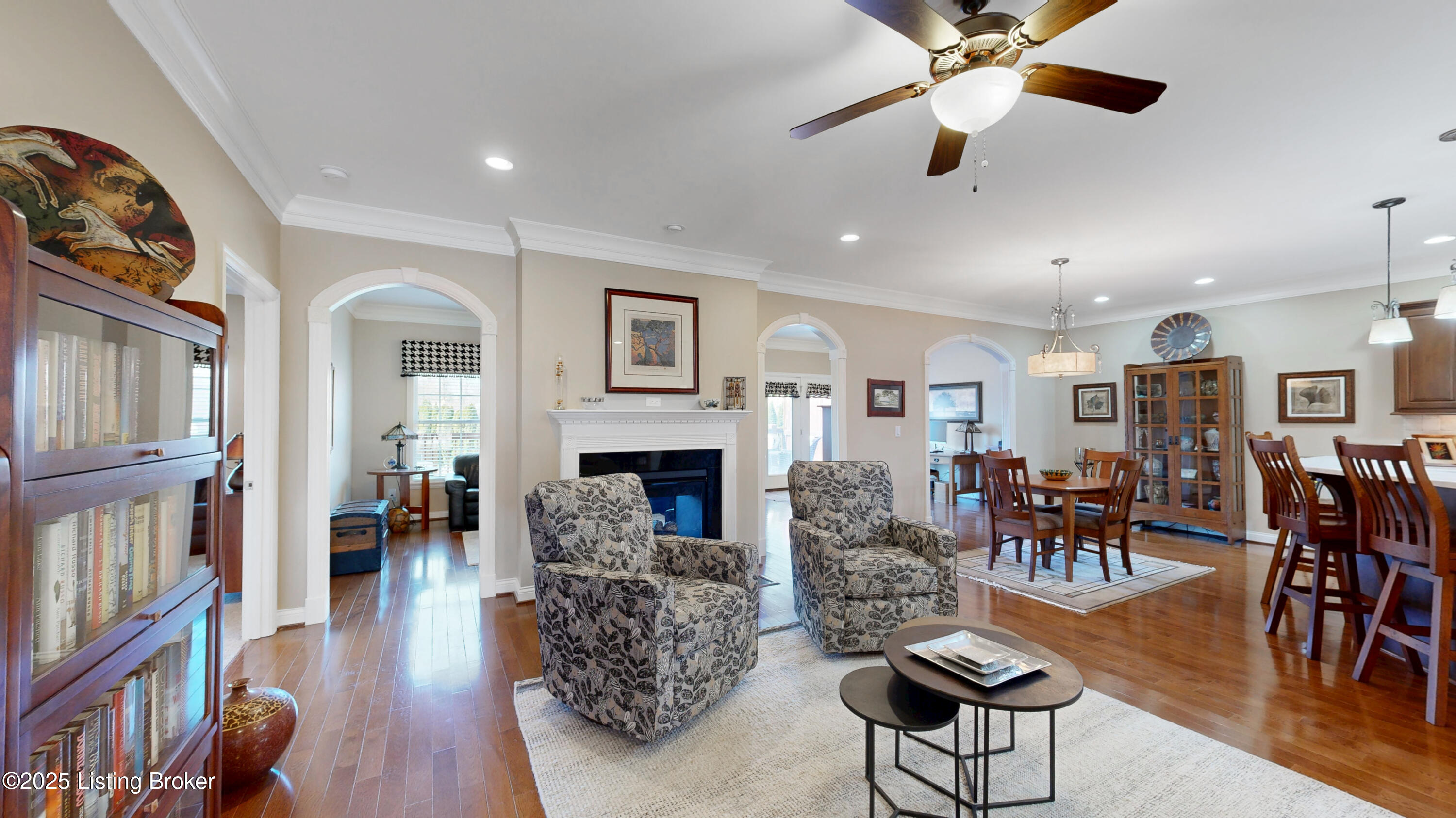 10723 Riva Rd, Louisville, Kentucky image 12
