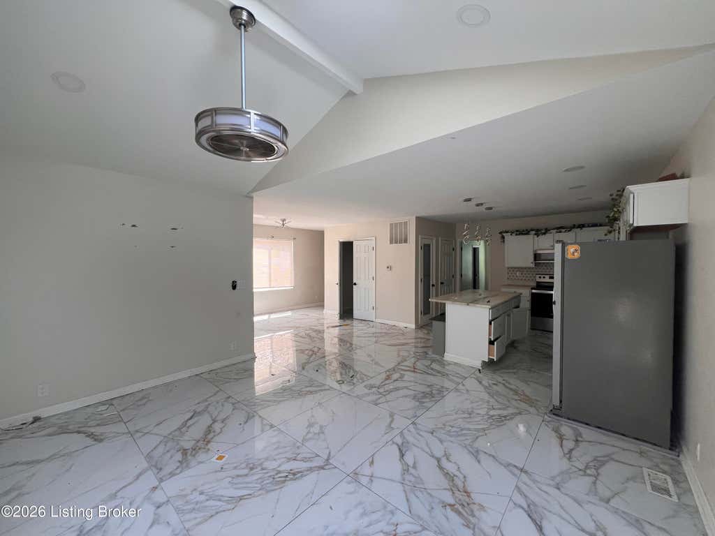 Photo of 802 W Ashland Ave, Louisville, KY 40215 (MLS # 1724397)