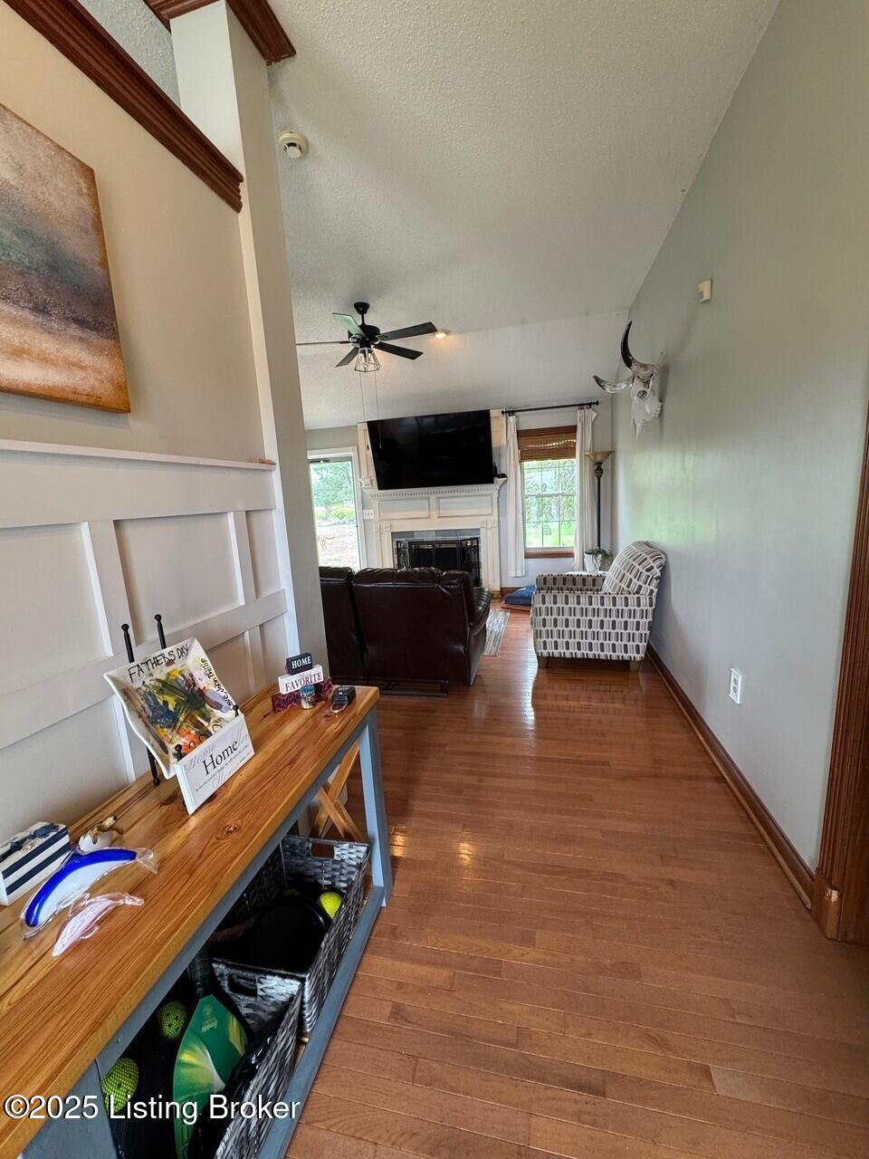 202 Harmon Dr, Hodgenville, Kentucky image 5