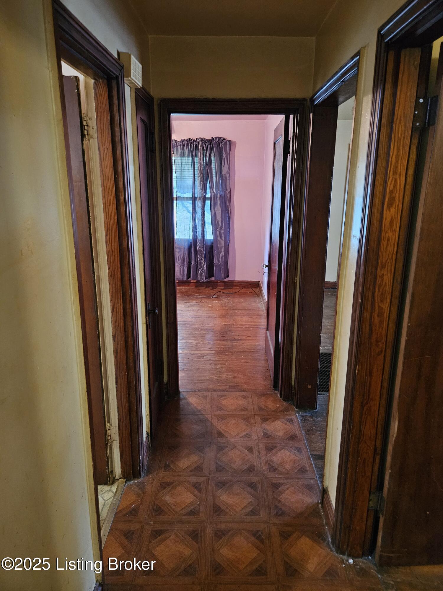 1106 Hathaway Ave, Louisville, Pennsylvania image 11