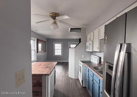 Tiny photo for 2925 Bowman Ave, Louisville, KY 40205 (MLS # 1710255)