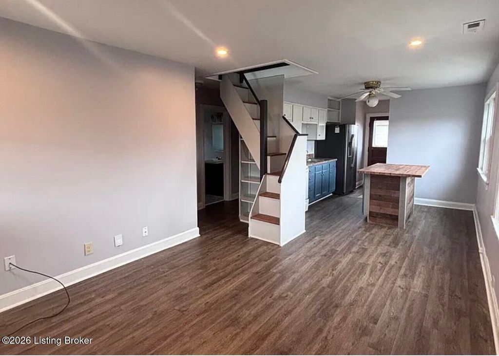 Photo of 2925 Bowman Ave, Louisville, KY 40205 (MLS # 1710255)