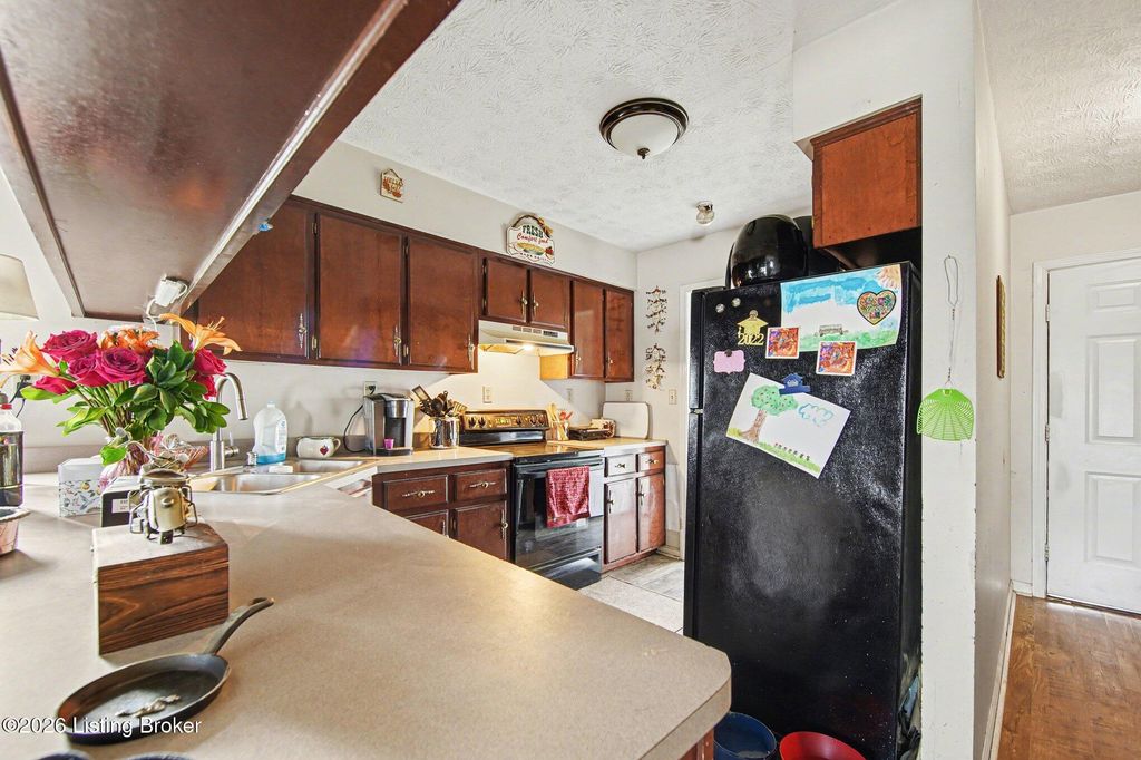 Photo of 121 Marcia Dr, Lawrenceburg, KY 40342 (MLS # 1712312)