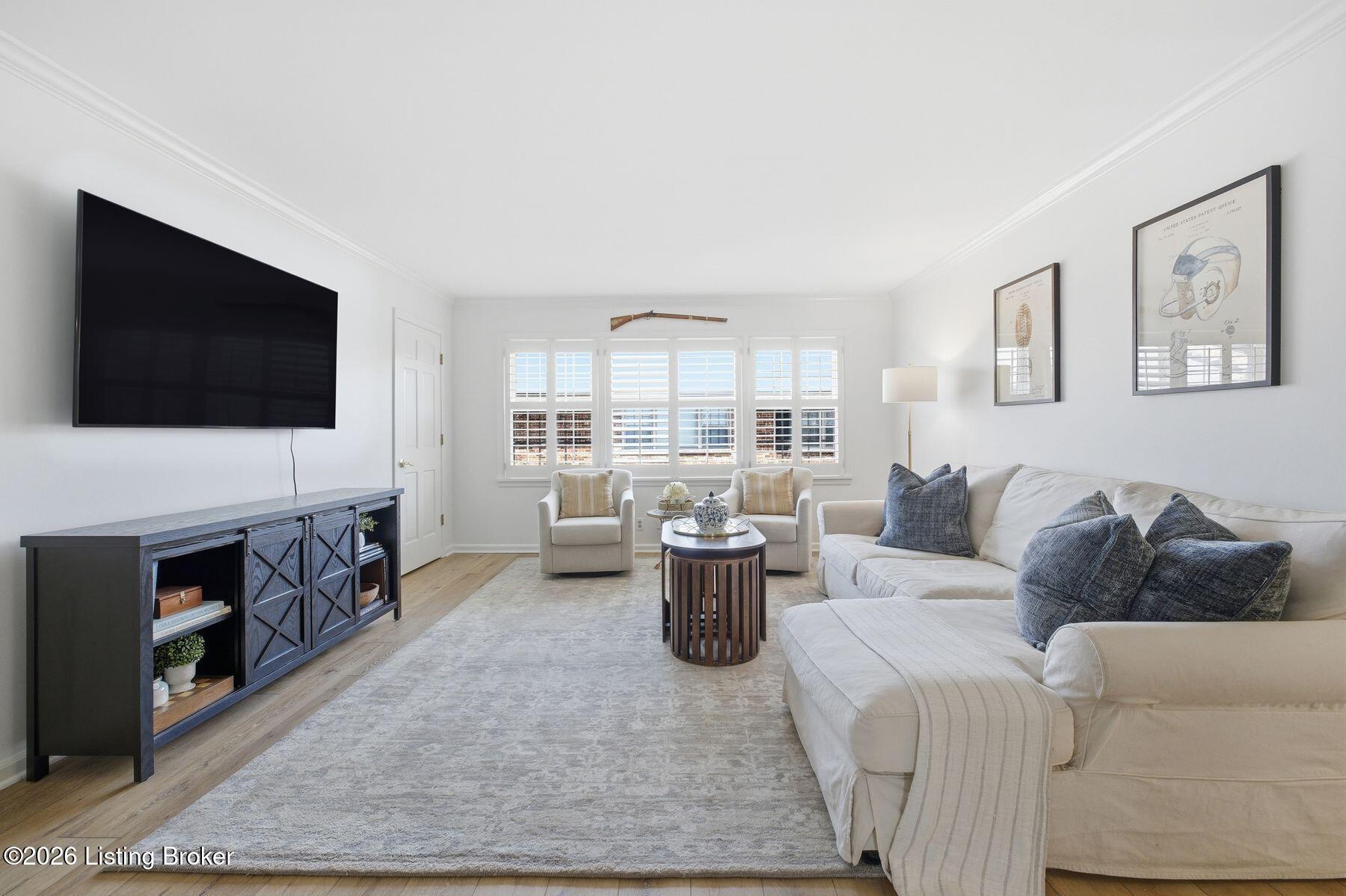 3811 Washington Square 2G