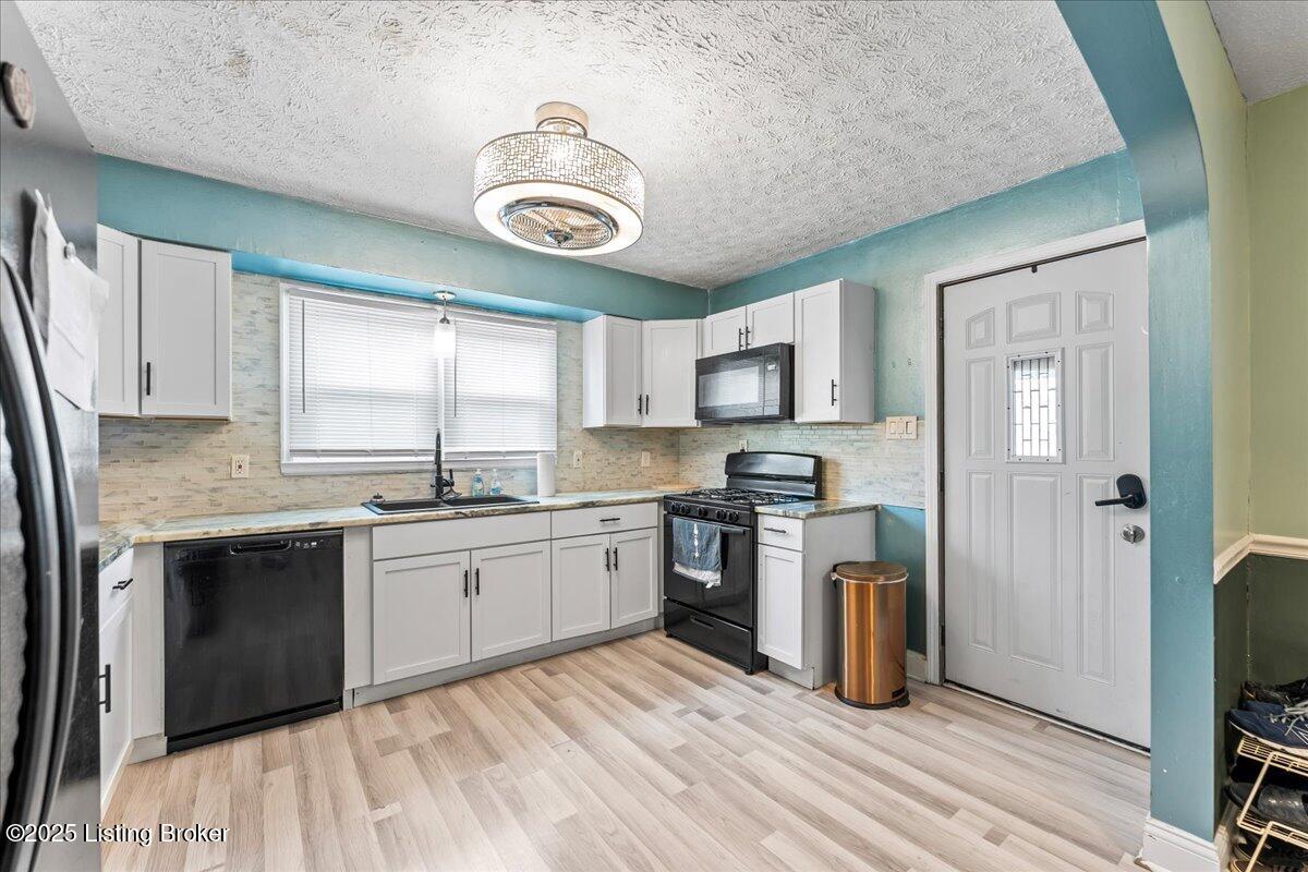 719 W Kenwood Dr, Louisville, Kentucky image 14