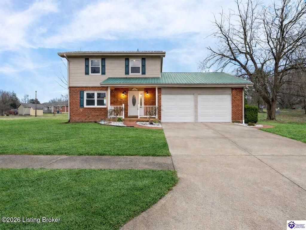 Photo of 611 Harvard Dr, Elizabethtown, KY 42701 (MLS # 1707472)