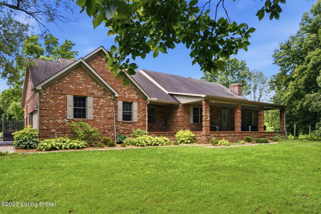 Photo of 1077 Hammonds Creek Rd, Lawrenceburg, KY 40342 (MLS # 1723348)