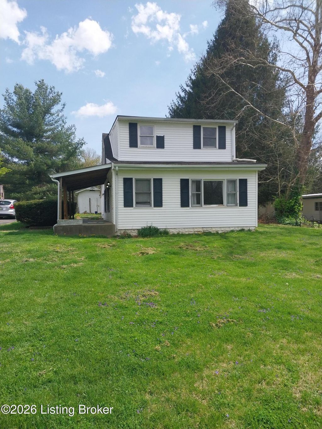 Photo of 4105 Chenoweth Run Rd, Jeffersontown, KY 40299 (MLS # 1717012)