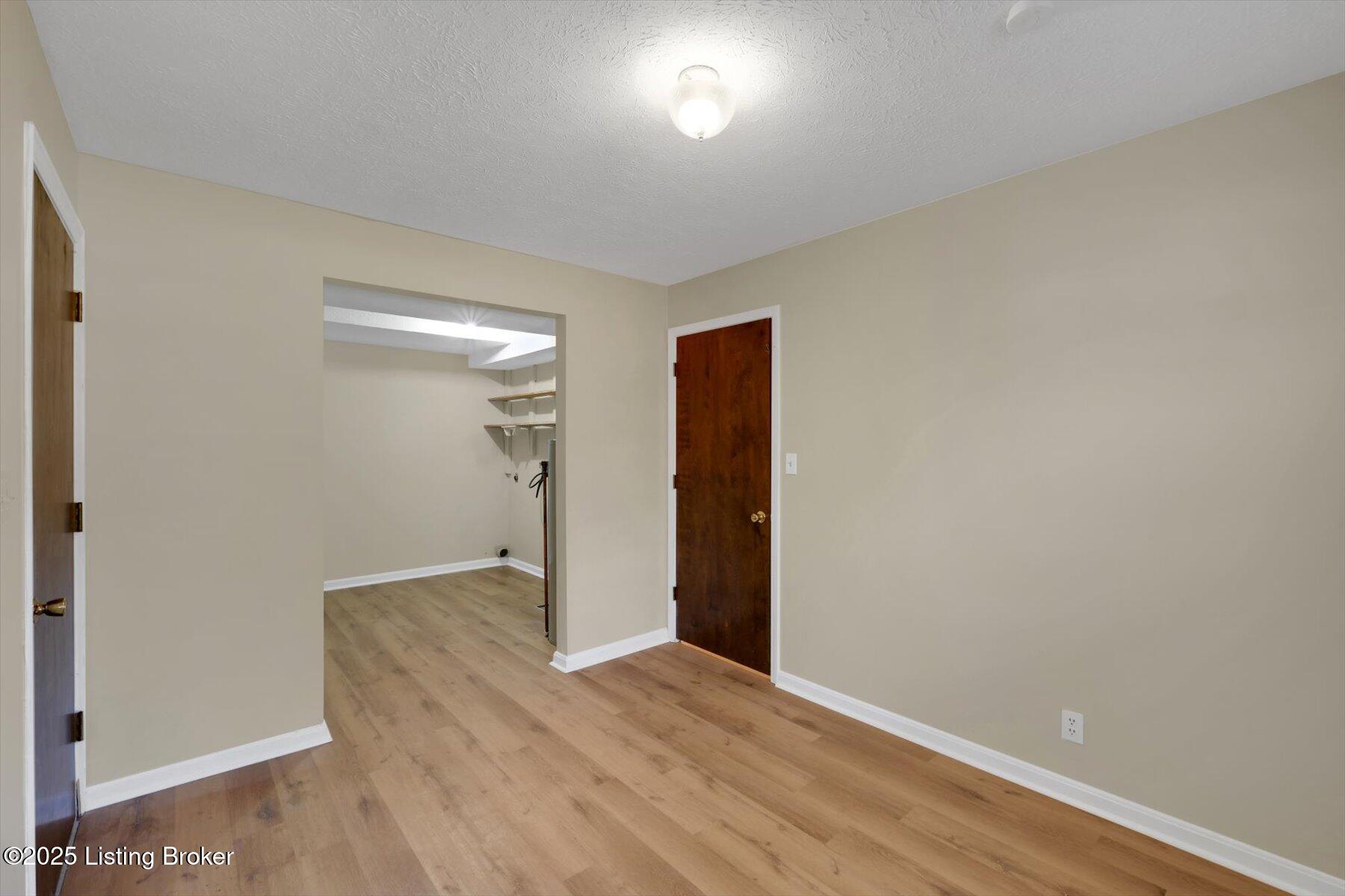 1123 Meadowridge Trail, Goshen, Kentucky image 29