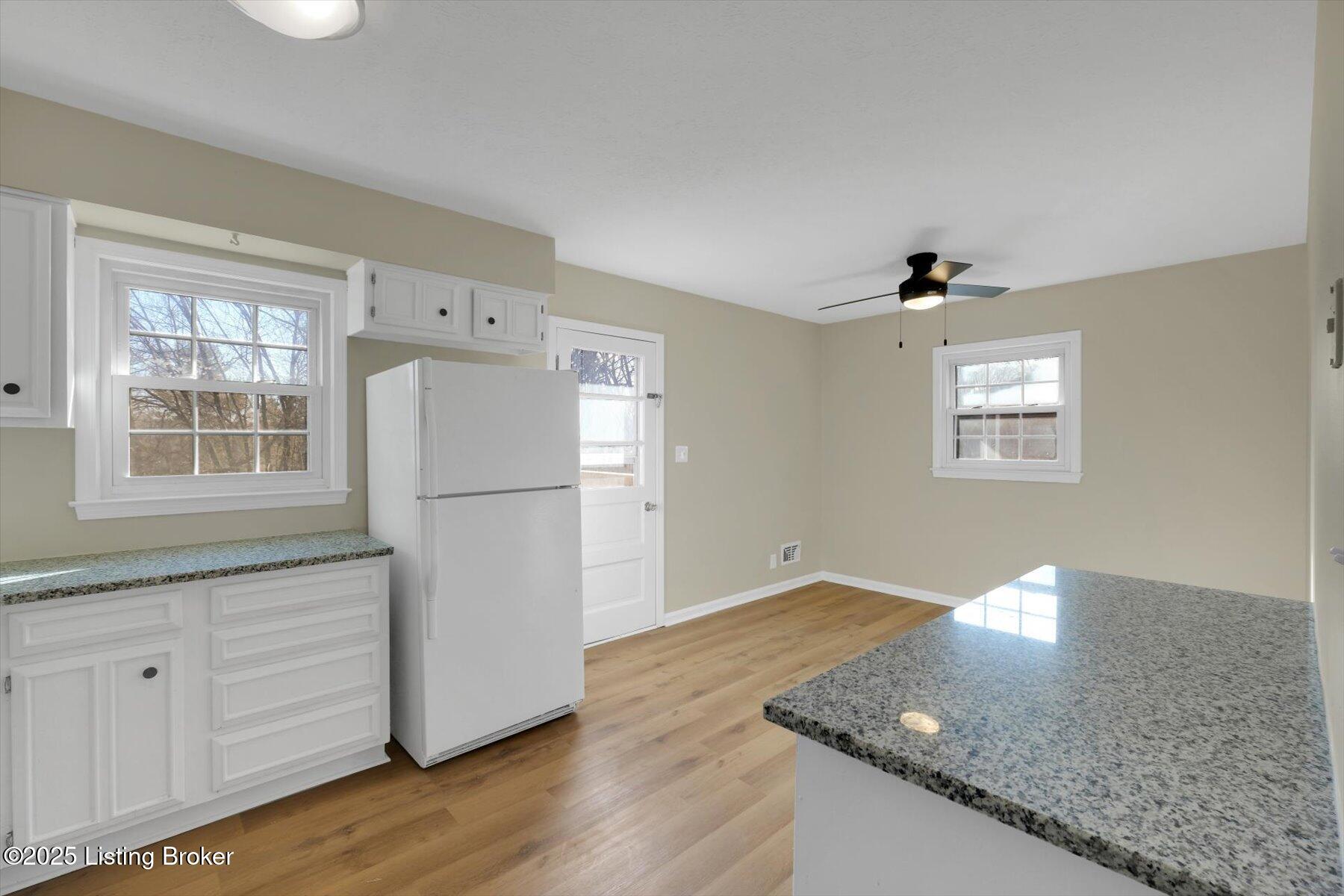 1123 Meadowridge Trail, Goshen, Kentucky image 8