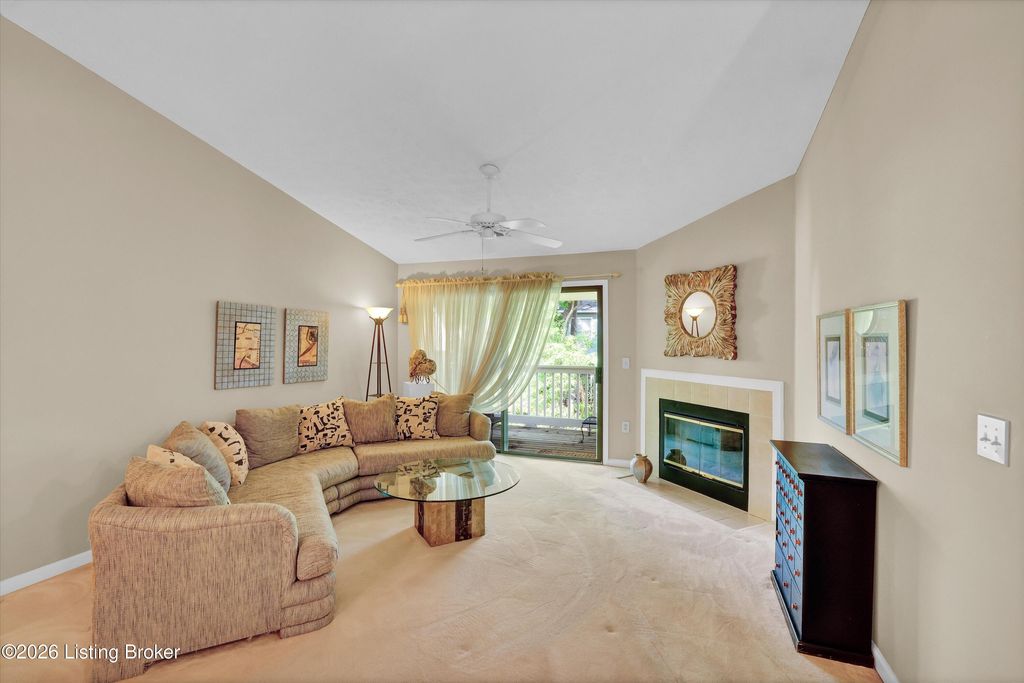 Photo of 430 Ethridge Ave #206, Louisville, KY 40223 (MLS # 1717308)