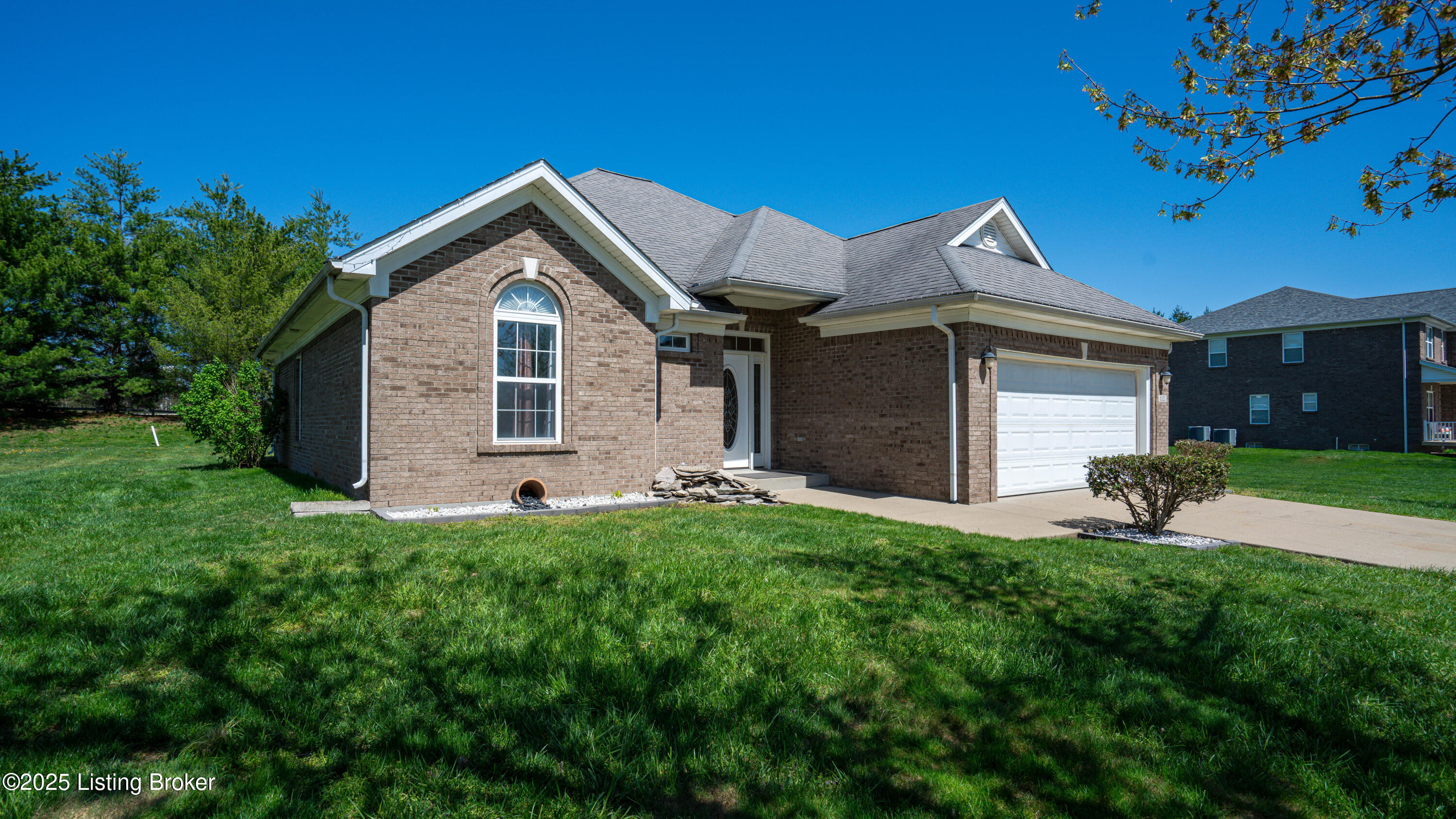 112 Tuscany Ln, Vine Grove, Kentucky image 3