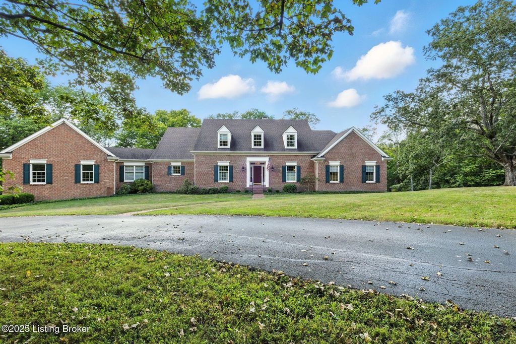 Photo of 3720 Locke Ln, Prospect, KY 40059 (MLS # 1698353)