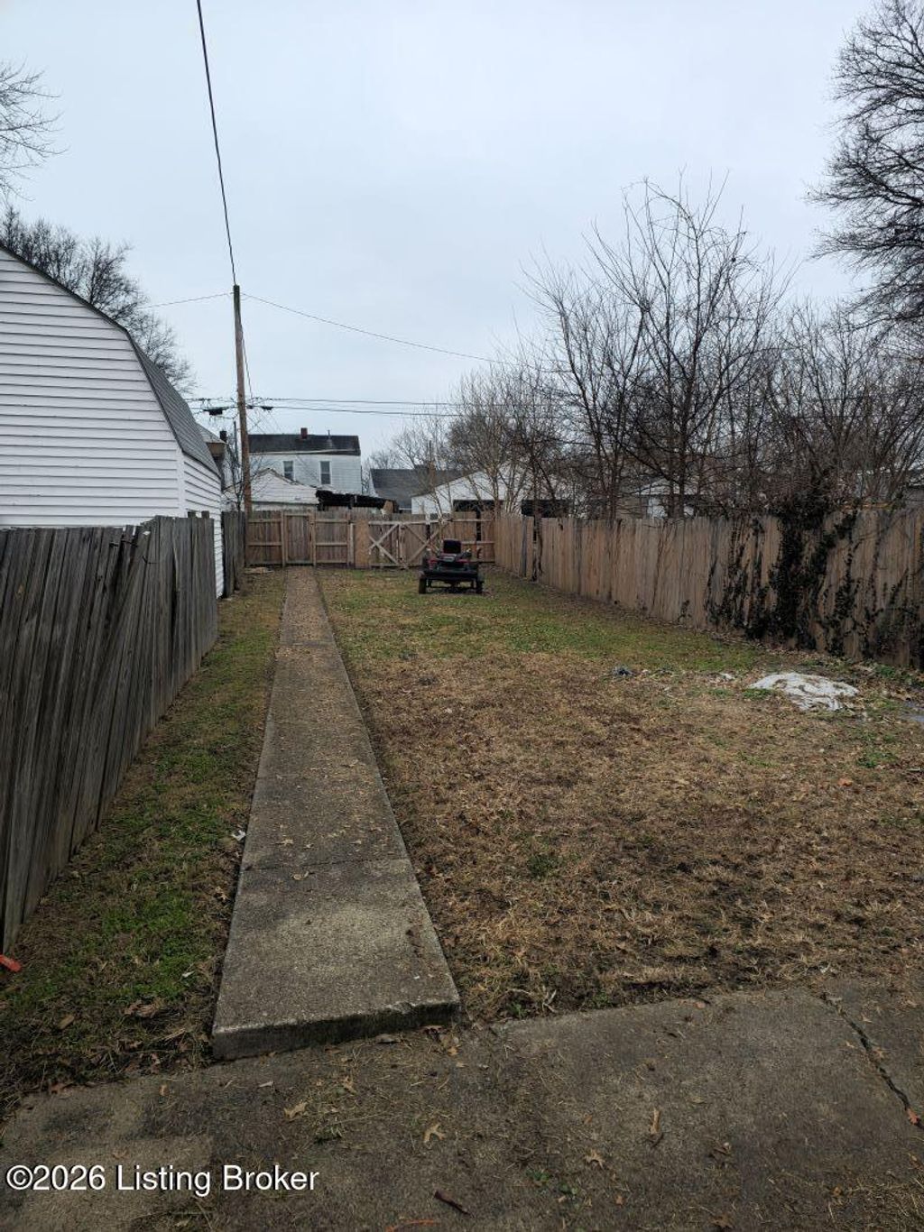 Photo of 2924 Slevin St, Louisville, KY 40212 (MLS # 1706837)