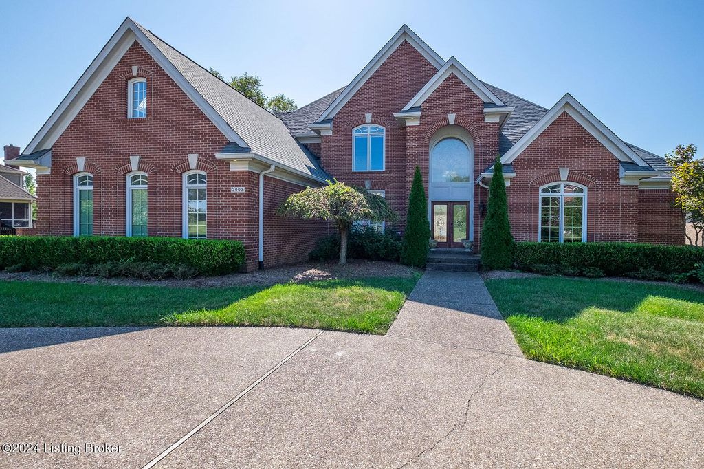 Photo of 3003 Glenhill Ct, Prospect, KY 40059 (MLS # 1707410)