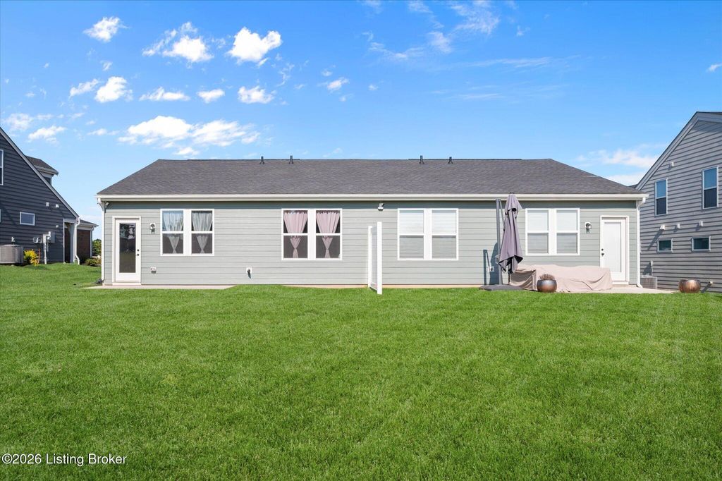 Photo of 144 Switchgrass Ln, Mt Washington, KY 40047 (MLS # 1721044)