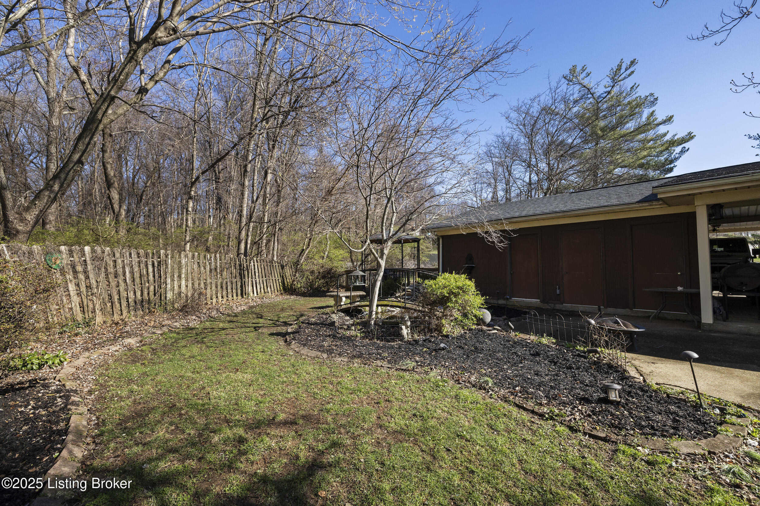 2411 High Pine Dr, Louisville, Pennsylvania image 41