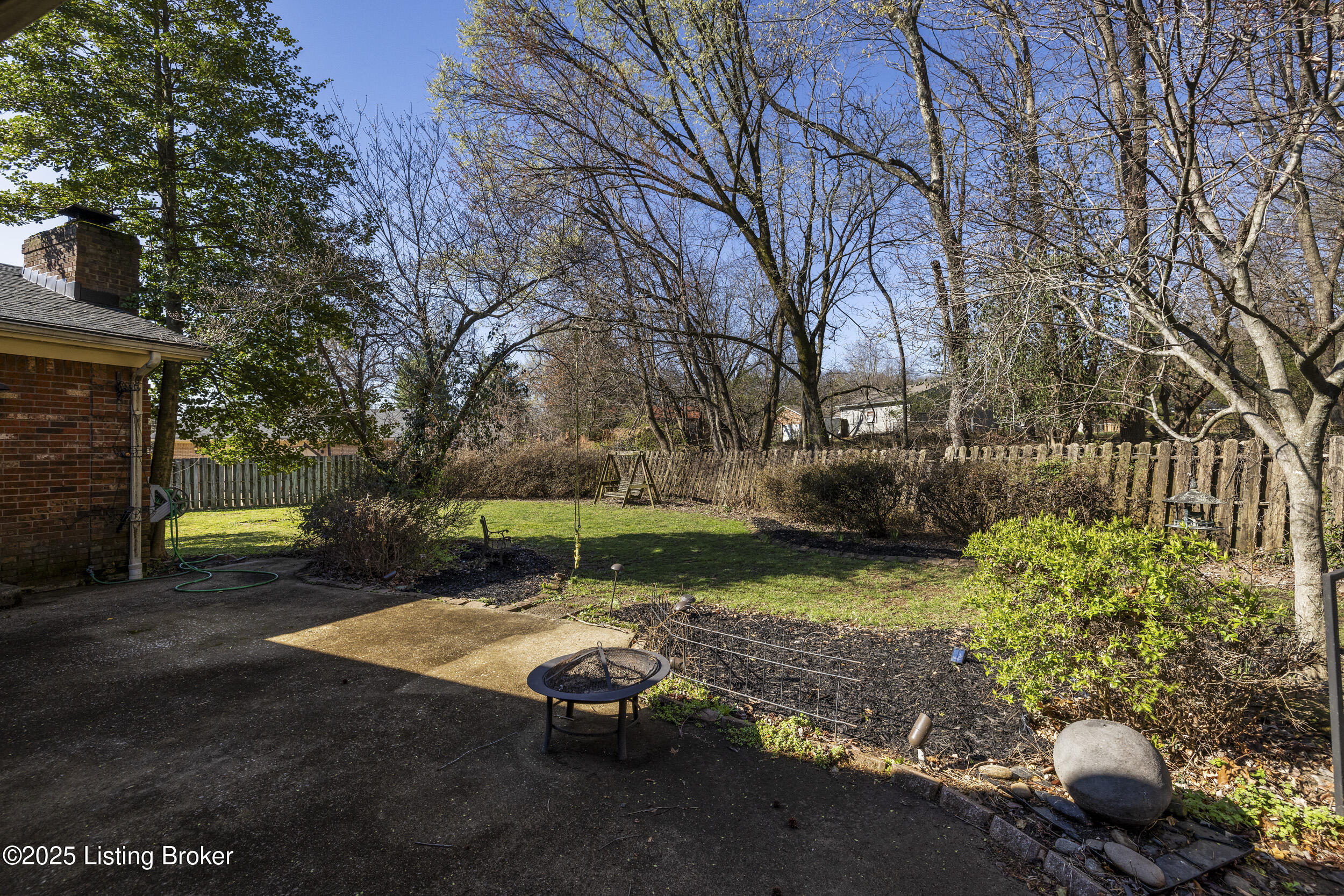 2411 High Pine Dr, Louisville, Pennsylvania image 44